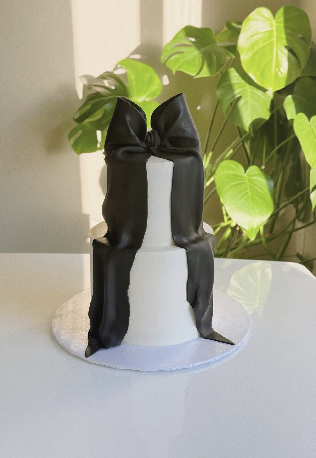 Coquette cake by Shaddai