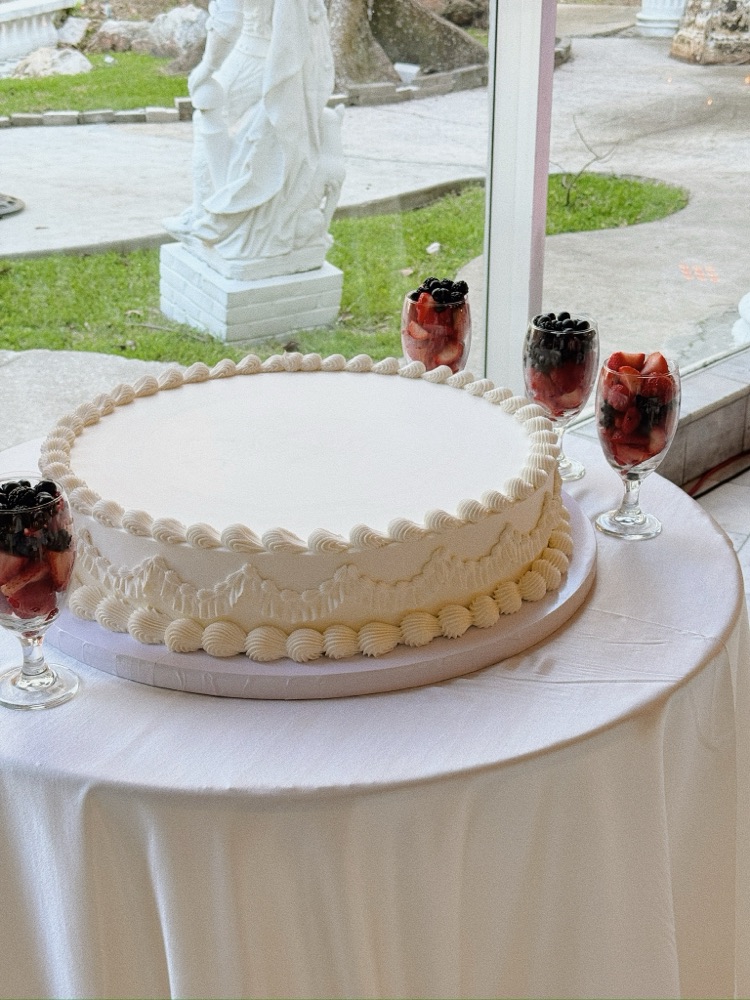 Wedding cake design by Shaddai